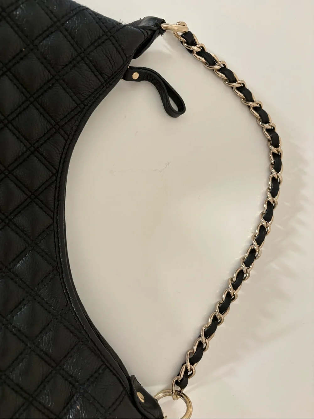 The Sak quilted black